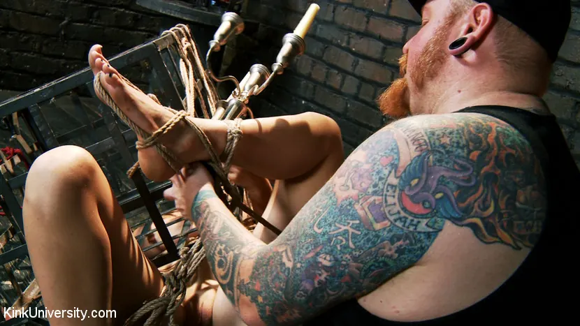 Kink 'Asymmetric Bondage with Boss Bondage' starring Mona Wales (Photo 18)