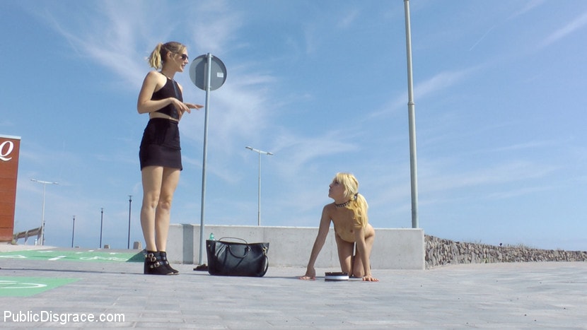 Kink '汚れていてパブリックゴミ箱のように使われているビーチのベイビー' 主演 Mona Wales (写真 3)
