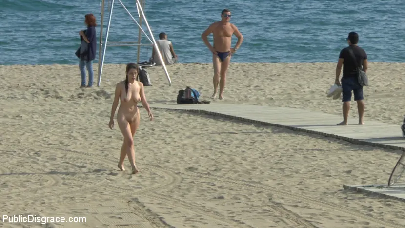 Kink 'Busty Brunette Extremely Afraid of Electricity Gets Shocked Outdoors' starring Mona Wales (Photo 11)