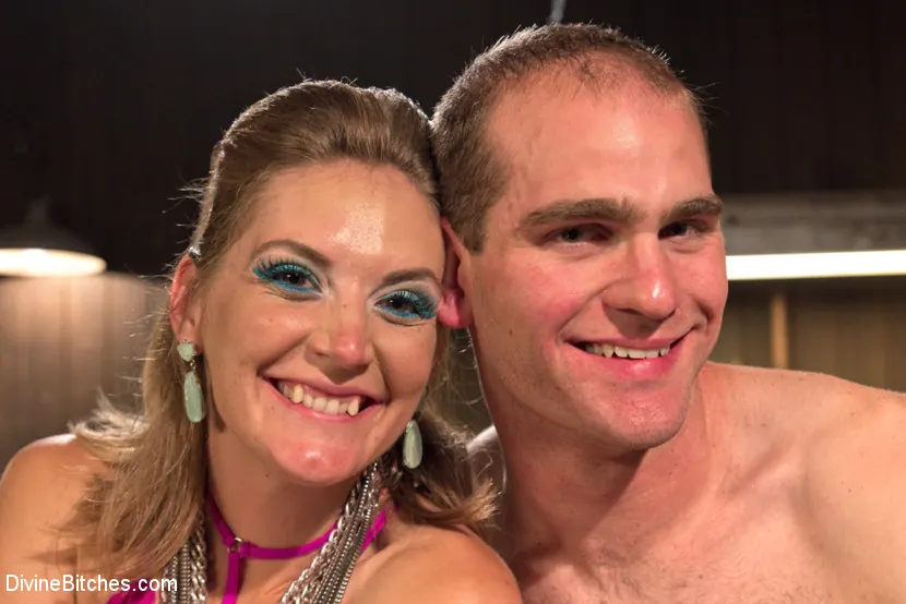 Kink 'Latex Cock Tease' starring Mona Wales (Photo 14)