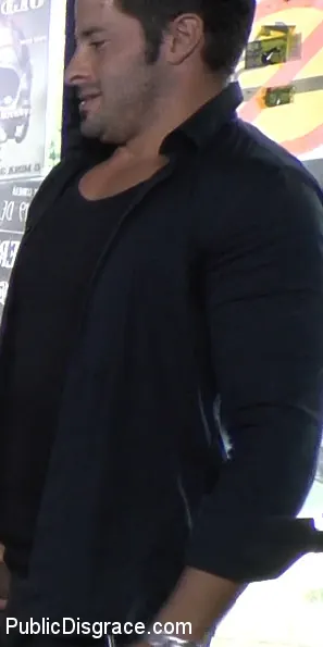 Kink 'Nikki Litte Loves Being a Public Ashtray' starring Mona Wales (Photo 30)