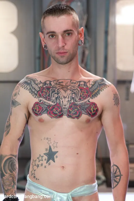 Kink 'Sci-Fi Fantasy: Scientist Babe Engineers Men To Fuck Her Into Oblivion' starring Mona Wales (Photo 17)