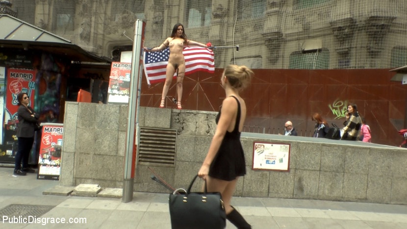 Kink 'Slutty American Tourist Publicly Disgraces Herself!!!' starring Mona Wales (Photo 6)