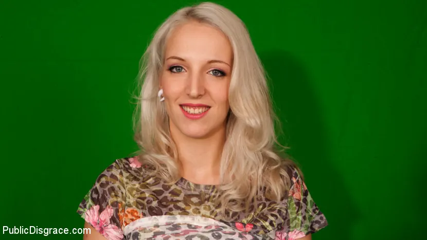 Kink 'The Humiliation of Liz Rainbow - Part 2 Double Penetration' starring Mona Wales (Photo 21)