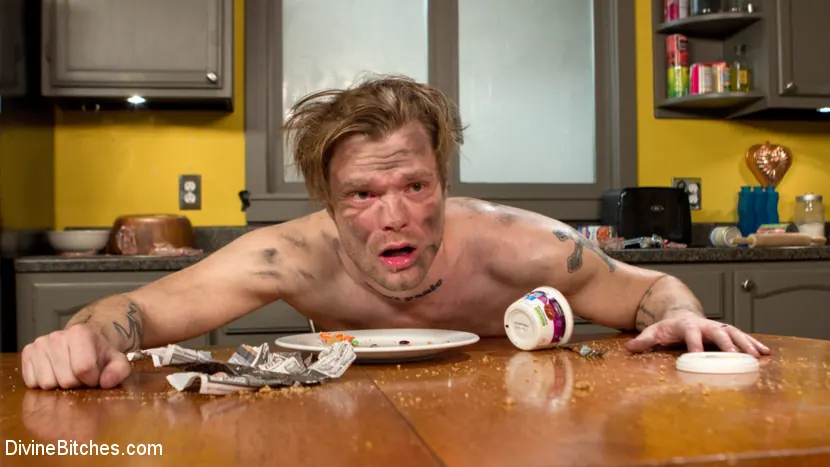 Kink 'El marido mimado de Stepford' protagonizando Mona Wales (foto 16)