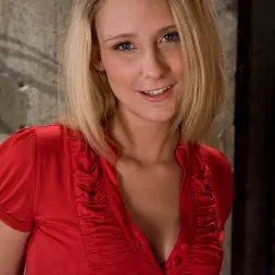 Natalie Norton in Grateful Fuck Slut (Photo 2) Natalie Norton in 'Kink' Grateful Fuck Slut (Thumbnail 2)