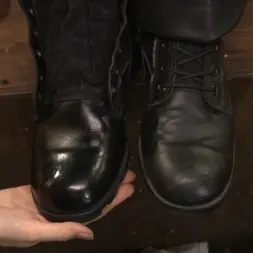 Nerine Mechanique に Bootblacking:ケア、クラフト、キンク! (写真 10) Nerine Mechanique に 'Kink' Bootblacking:ケア、クラフト、キンク! (サムネイル 10)