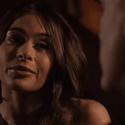 Nicole Aria に 'Kink' パパの間違い:ニコールアリアとデリックピアス (サムネイル 2)