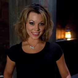 Nika Noire in 'Kink' Ashley Coda (Thumbnail 2)