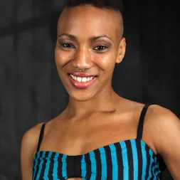 Nikki Darling en 'Kink' Profanado - Nikki Darling (Miniatura 2)