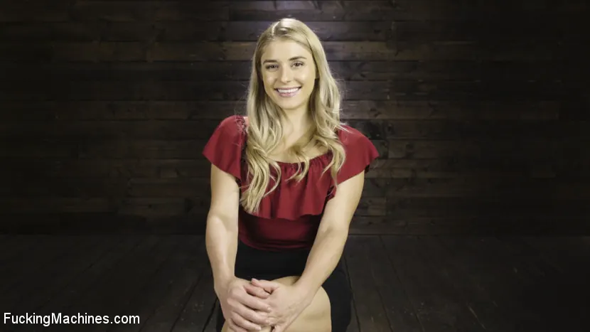 Kink 'Carne fresca - Nikki Peach en esclavitud' protagonizando Nikki Peach (foto 15)