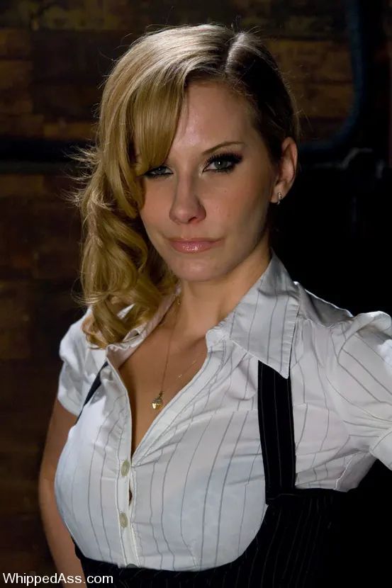 Kink 'Llorón' protagonizando Nina (foto 2)