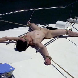 ニーナ に 'Kink' ニーナ (サムネイル 6)