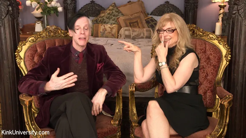 Nina Hartley en 'Introducción al poliamor: difundiendo el amor' from 'Kink' (foto 11) Kink 'Introducción al poliamor: difundiendo el amor' protagonizando Nina Hartley (foto 11)