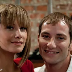 Nomad en 'Kink' ¡El monstruo de los pies recibe un duro castigo! (Miniatura 1)