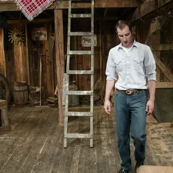 Nomad in 'Kink' and Lorelei Lee (Thumbnail 1)