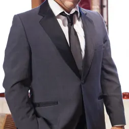 Nora Riley en 'Kink' El amor de un esclavo (Miniatura 16)