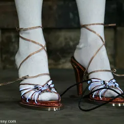 Nyomi Zen in 'Kink' Princess Donna Dolore and Nyomi Zen (Thumbnail 7)