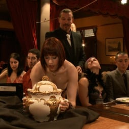 Odile in 'Kink' Community Dinner: Correcting O and Debauching Siouxie (Thumbnail 13)
