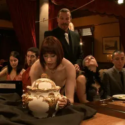 Odile en Cena comunitaria: corrigiendo a O y desmantelando a Siouxie (foto 13) Odile en 'Kink' Cena comunitaria: corrigiendo a O y desmantelando a Siouxie (Miniatura 13)