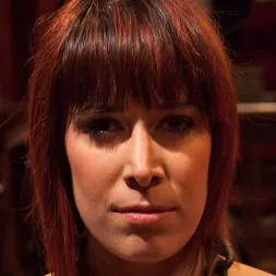 Odile en Cena comunitaria recordando al vagabundo (foto 12) Odile en 'Kink' Cena comunitaria recordando al vagabundo (Miniatura 12)