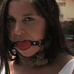 Oliver in 'Kink' Fully Nude and Barefoot in Public (Thumbnail 12)