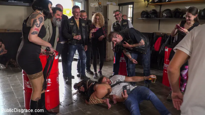 Kink 'Fugitive Biker Bar Gets Serviced! - Part 2' starring Oliver Pina (Photo 13)