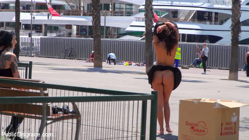 Kink 'Perky Little Slut in a Box - Part 1' starring Oliver Pina (Photo 1)