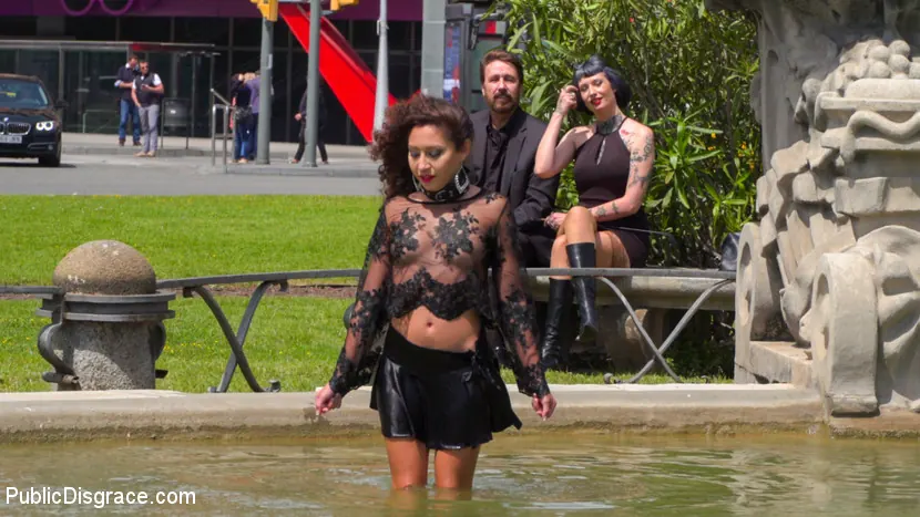 Kink 'Perky Little Slut in a Box - Part 1' starring Oliver Pina (Photo 6)