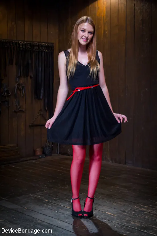 Kink 'Viendo rojo' protagonizando Marie McCray (foto 2)