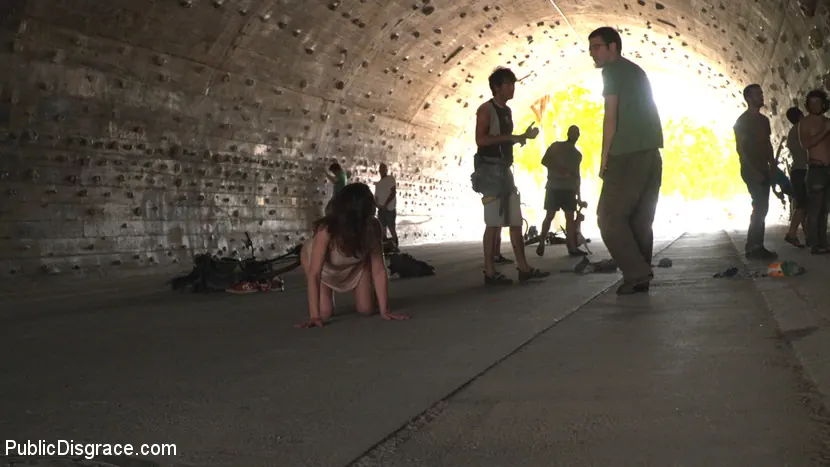 Kink 'Penelope and Valentina in a Greedy Group Fuck' starring Valentina Bianco (Photo 5)