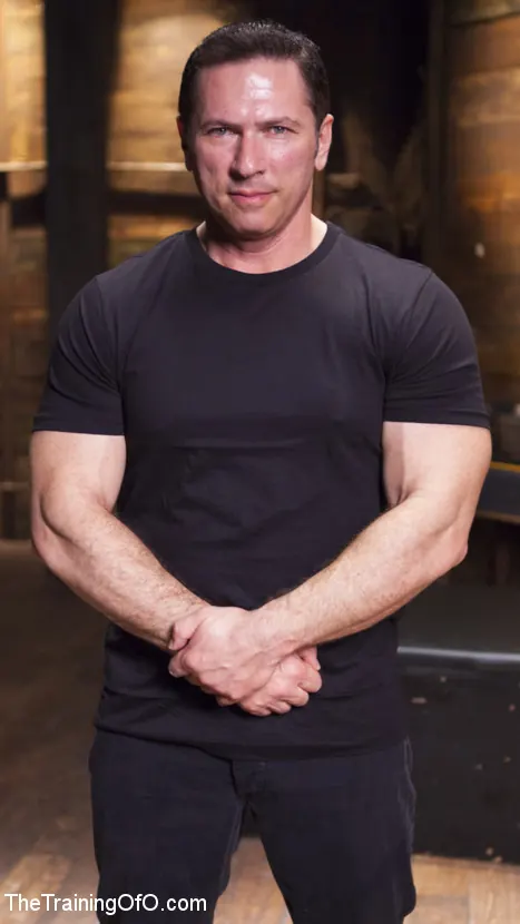 Kink 'Esclava sexual anal Penny Pax: En servicio' protagonizando Penny Pax (foto 1)