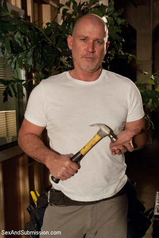 Kink 'El mirón se venga de una rubia tetona' protagonizando Penny Pax (foto 7)