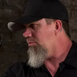 Penny Pax en 'Kink' Zorra pelirroja atada con cuerda es violada y atormentada (Miniatura 18)