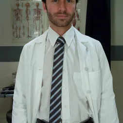 Phoenix Marie en 'Kink' Abuso de poder (Miniatura 19)