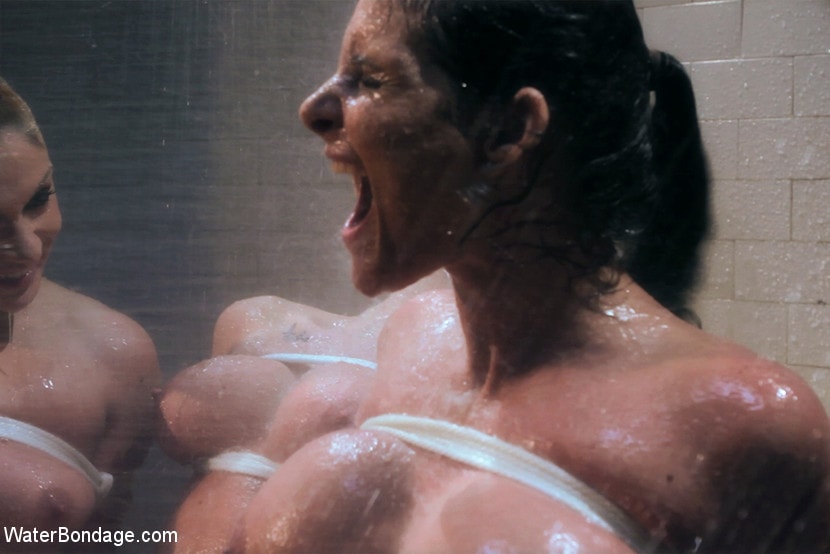 Kink 'Part 1: The Shower' starring Phoenix Marie (Photo 10)