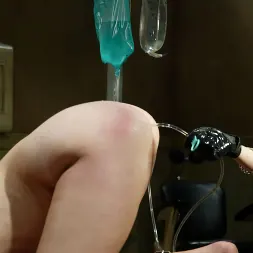 Princess Donna Dolore in 'Kink' 5 Girl Shoot: Part 1 (Thumbnail 8)