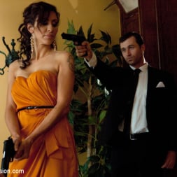 Princess Donna Dolore in 'Kink' Spy vs Spy: The Medvedenko Affair A Feature Presentation (Thumbnail 25)