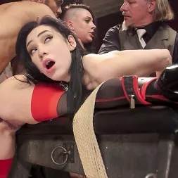 Rachael Madori に 'Kink' 緊密に結ばれ、罰せられた新鮮な服従する女の子 (サムネイル 8)