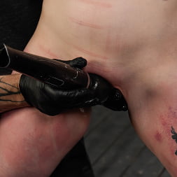 Raee Ripley en 'Kink' Marcado para el placer (Miniatura 6)