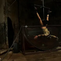 Rain DeGrey に 'Kink' 水中転倒Sybian大胆な大声でブロンドが嫌なオルガスムに苦しんでいる (サムネイル 6)