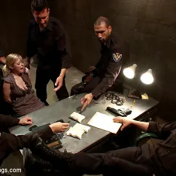 Penny Pax en 'Kink' Pobre niñita estadounidense atrapada en México ¡¡¡¡¡¡PRIMER GANGBANG Y DP DE SU HISTORIA!!!!!! (Miniatura 9)