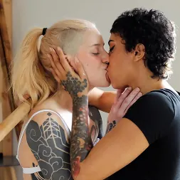 Ravyn Alexa in 'Kink' Cam, Handled Part 2: Cam Damage and Ravyn Alexa (Thumbnail 19)