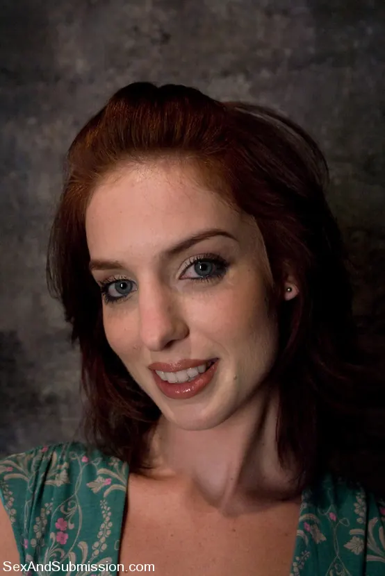 Kink 'Riley Shy: A Bonus Update!' starring Riley Shy (Photo 2)