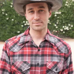 Rose Red に 牧師の娘 (写真 15) Rose Red に 'Kink' 牧師の娘 (サムネイル 15)