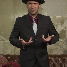 Rose Rhapsody en Agente Airtight: una guarrilla federal recibe cinco pollas duras en todos sus agujeros (foto 19) Rose Rhapsody en 'Kink' Agente Airtight: una guarrilla federal recibe cinco pollas duras en todos sus agujeros (Miniatura 19)