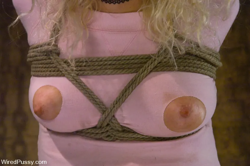 Kink 'The Pain Slut' starring Sabrina Fox (Photo 14)