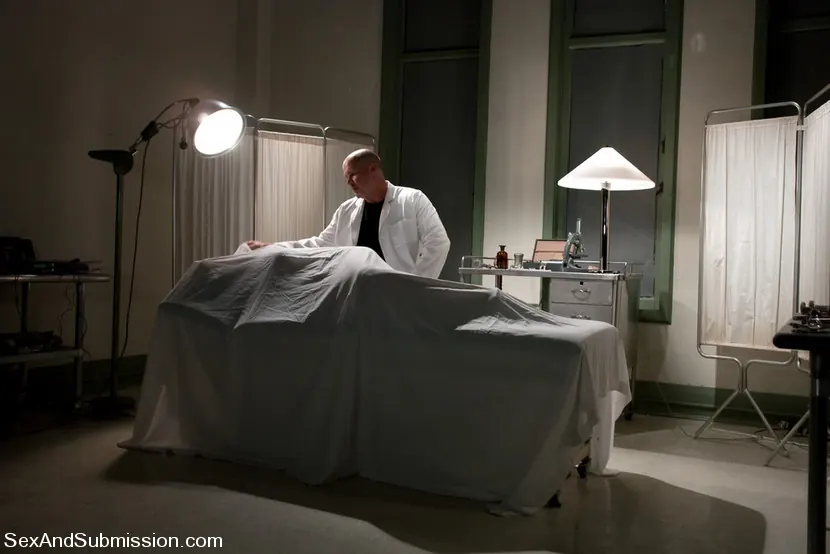 Kink 'Nurse Sin' starring Samantha Sin (Photo 2)