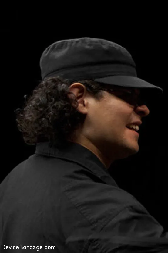 Kink 'クレアの休み' 主演 Sara Jay (写真 14)