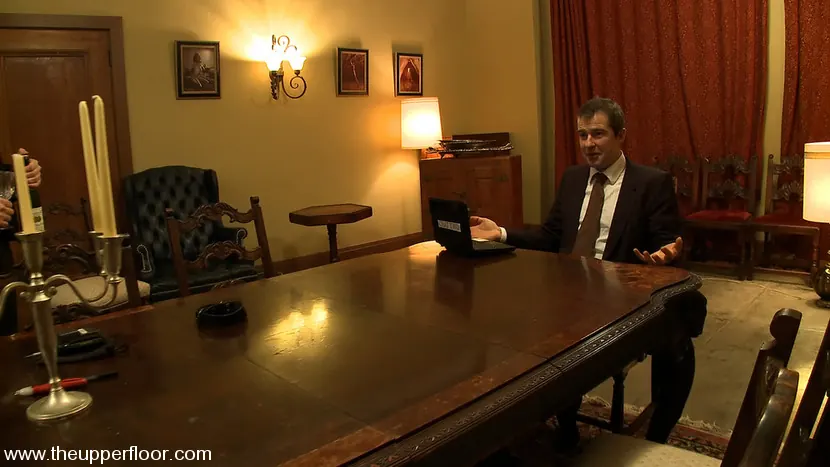 Kink 'サービスセッション：Shevonは料理を学ぶ' 主演 Sarah Shevon (写真 3)